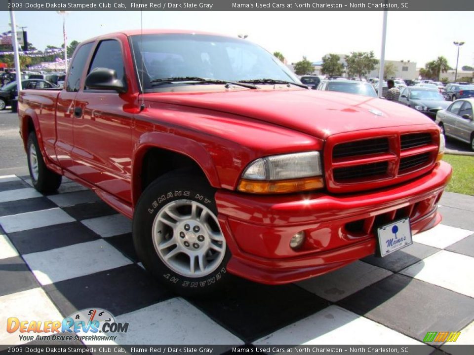 2003 Dodge Dakota Stampede Club Cab Flame Red / Dark Slate Gray Photo #25