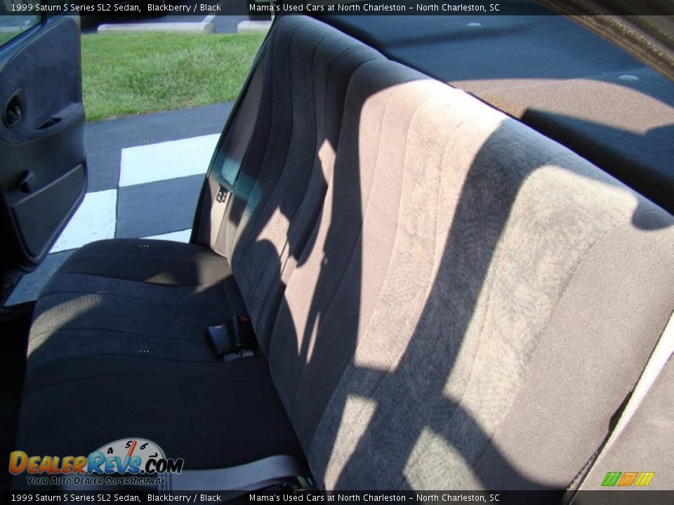 1999 Saturn S Series SL2 Sedan Blackberry / Black Photo #13