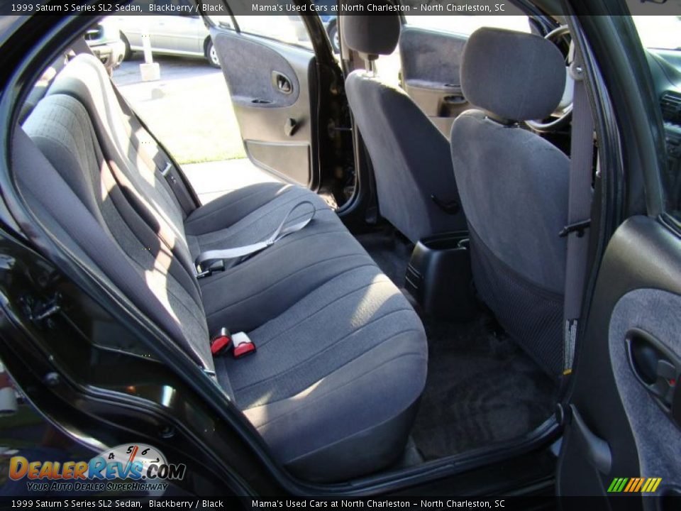 1999 Saturn S Series SL2 Sedan Blackberry / Black Photo #15