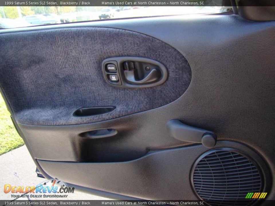 1999 Saturn S Series SL2 Sedan Blackberry / Black Photo #19
