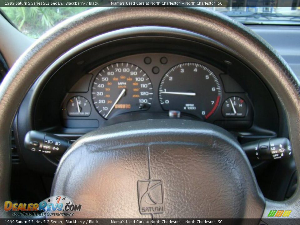 1999 Saturn S Series SL2 Sedan Blackberry / Black Photo #23