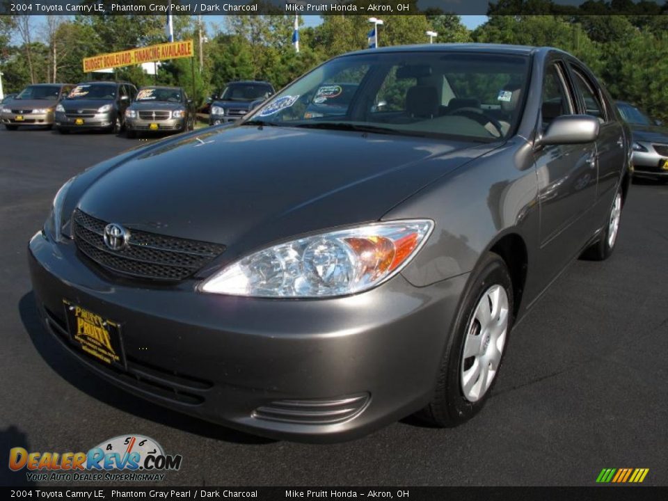 2004 Toyota Camry LE Phantom Gray Pearl / Dark Charcoal Photo #3