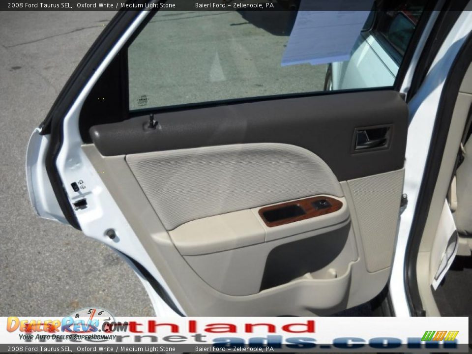 2008 Ford Taurus SEL Oxford White / Medium Light Stone Photo #13