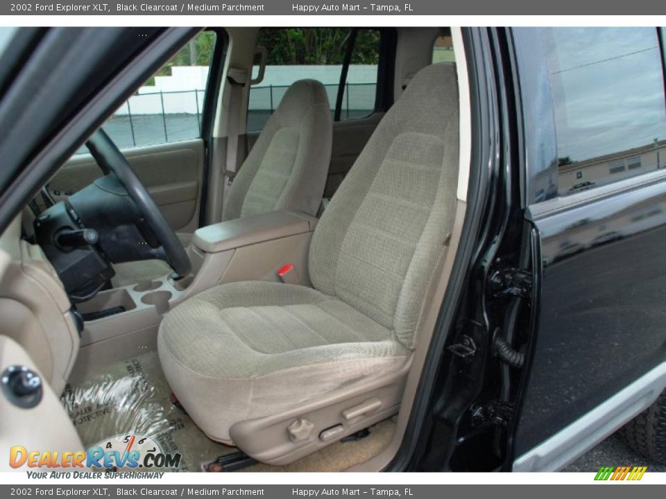 2002 Ford Explorer XLT Black Clearcoat / Medium Parchment Photo #14