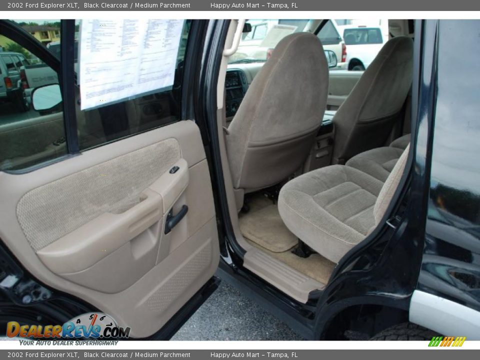 2002 Ford Explorer XLT Black Clearcoat / Medium Parchment Photo #19