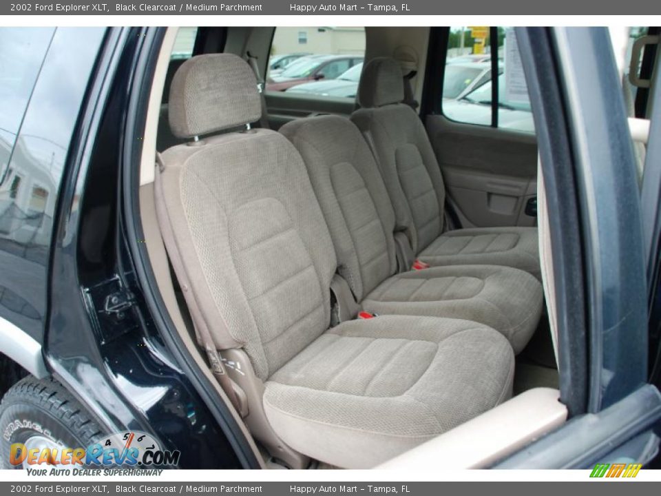 2002 Ford Explorer XLT Black Clearcoat / Medium Parchment Photo #22