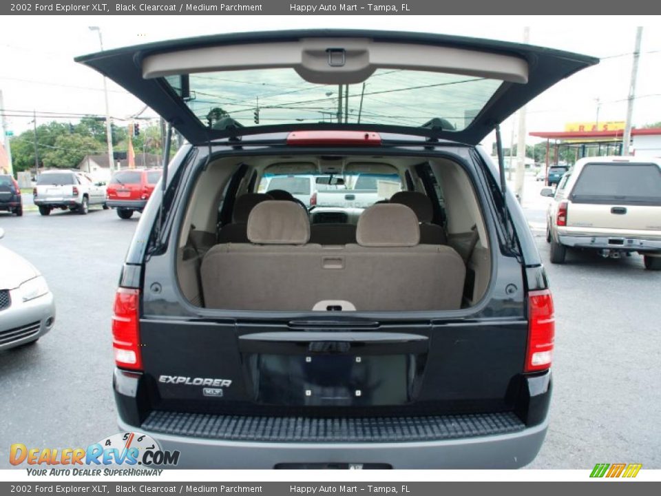 2002 Ford Explorer XLT Black Clearcoat / Medium Parchment Photo #27