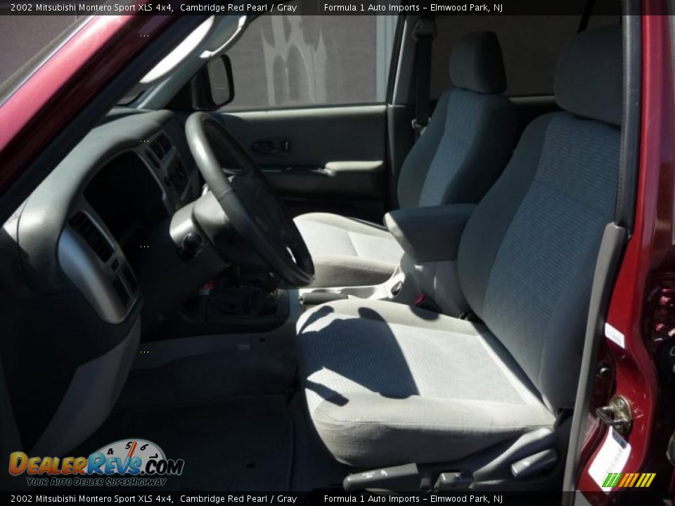 2002 Mitsubishi Montero Sport XLS 4x4 Cambridge Red Pearl / Gray Photo #12