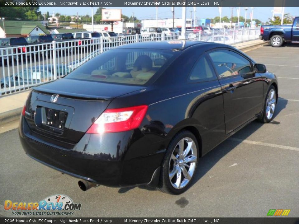 2006 Honda Civic EX Coupe Nighthawk Black Pearl / Ivory Photo #4