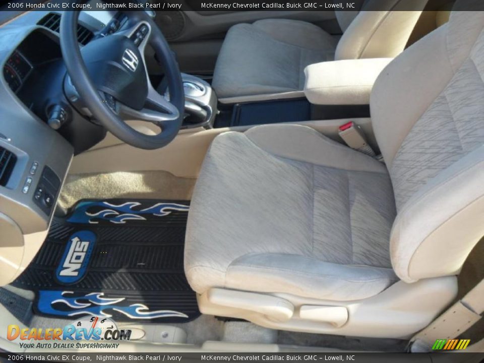 2006 Honda Civic EX Coupe Nighthawk Black Pearl / Ivory Photo #7