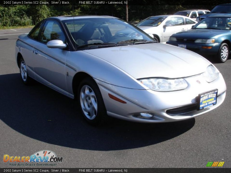 2002 Saturn S Series SC2 Coupe Silver / Black Photo #3
