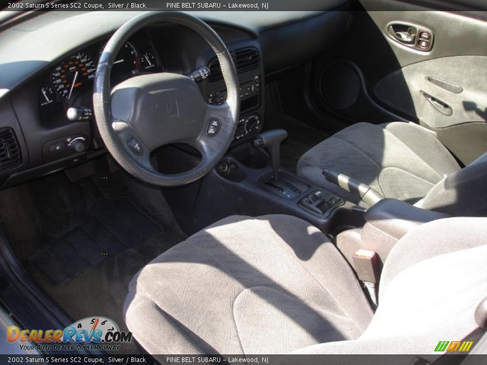 2002 Saturn S Series SC2 Coupe Silver / Black Photo #12