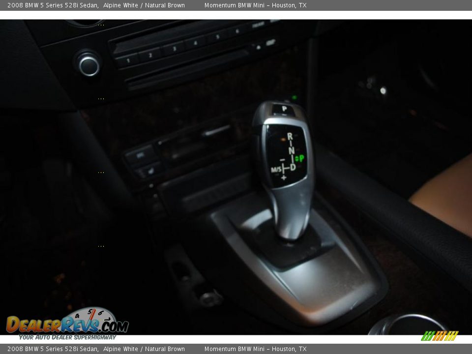 2008 BMW 5 Series 528i Sedan Alpine White / Natural Brown Photo #15