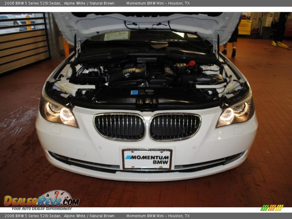 2008 BMW 5 Series 528i Sedan Alpine White / Natural Brown Photo #19