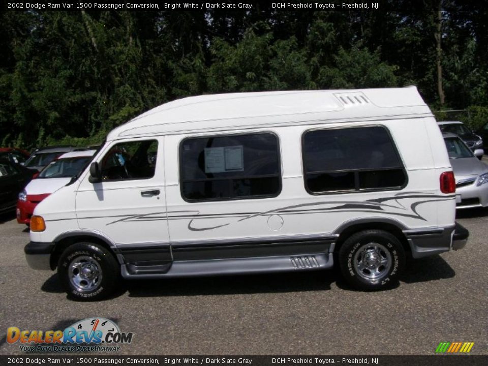 2002 Dodge Ram Van 1500 Passenger Conversion Bright White / Dark Slate Gray Photo #5