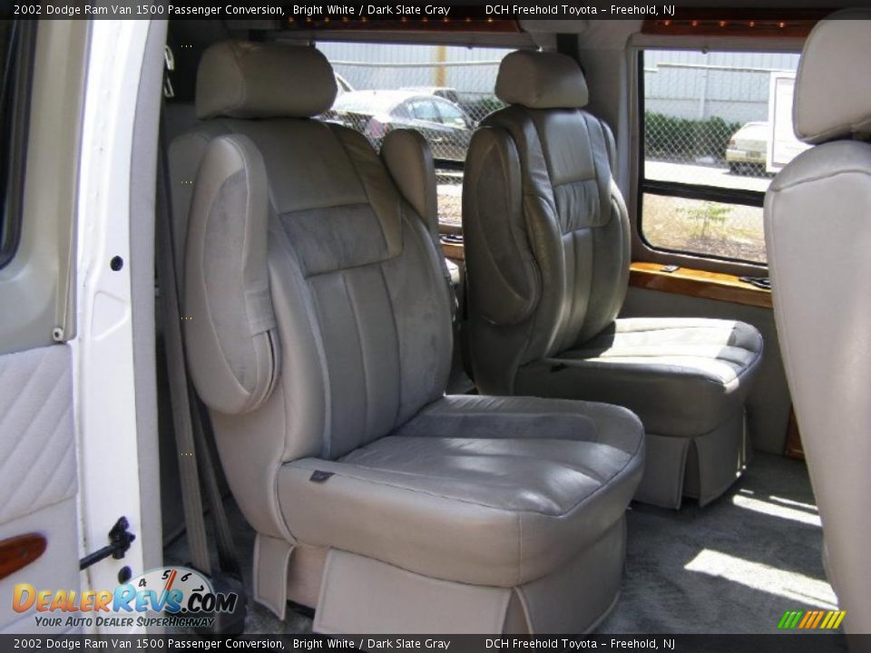2002 Dodge Ram Van 1500 Passenger Conversion Bright White / Dark Slate Gray Photo #12