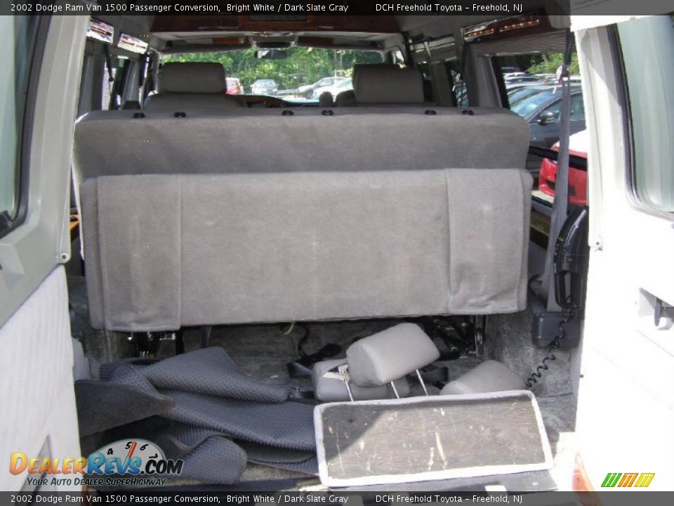 2002 Dodge Ram Van 1500 Passenger Conversion Bright White / Dark Slate Gray Photo #17
