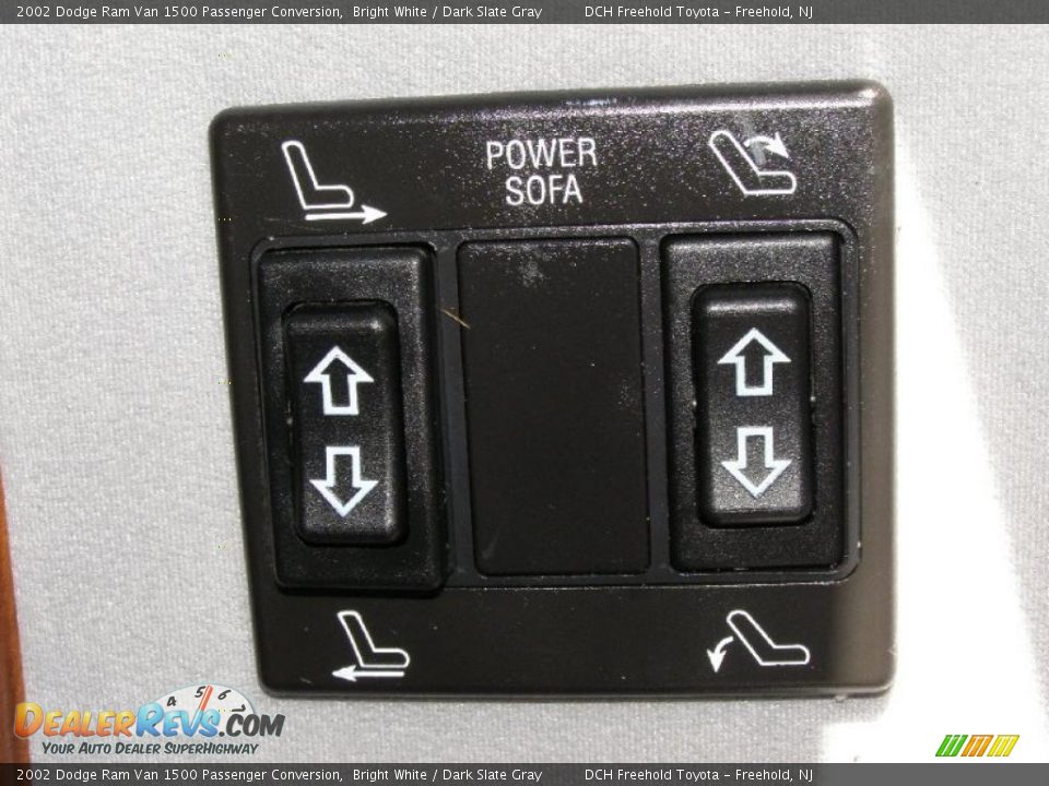 2002 Dodge Ram Van 1500 Passenger Conversion Bright White / Dark Slate Gray Photo #19