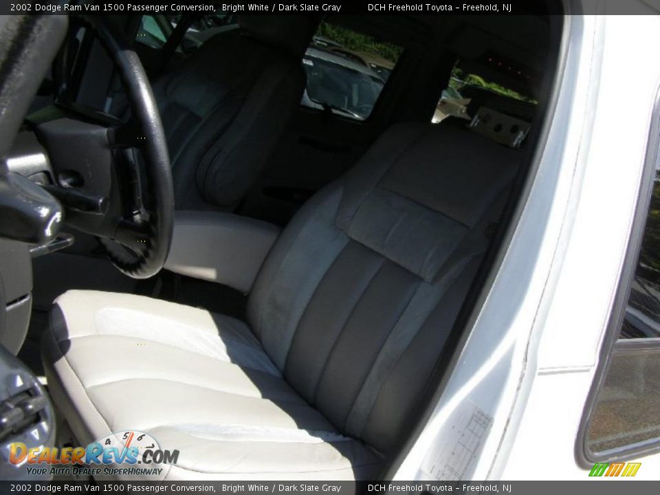 2002 Dodge Ram Van 1500 Passenger Conversion Bright White / Dark Slate Gray Photo #26