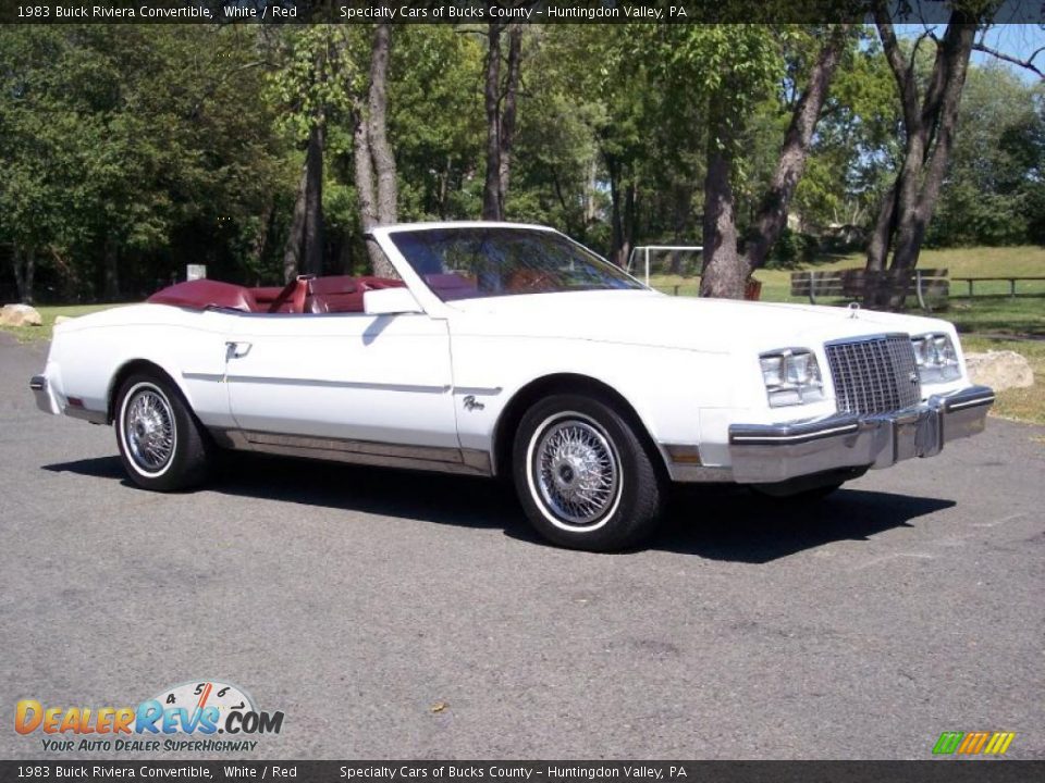 1983 Buick Riviera Convertible White / Red Photo #10