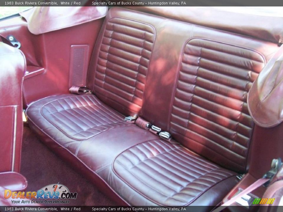 1983 Buick Riviera Convertible White / Red Photo #34