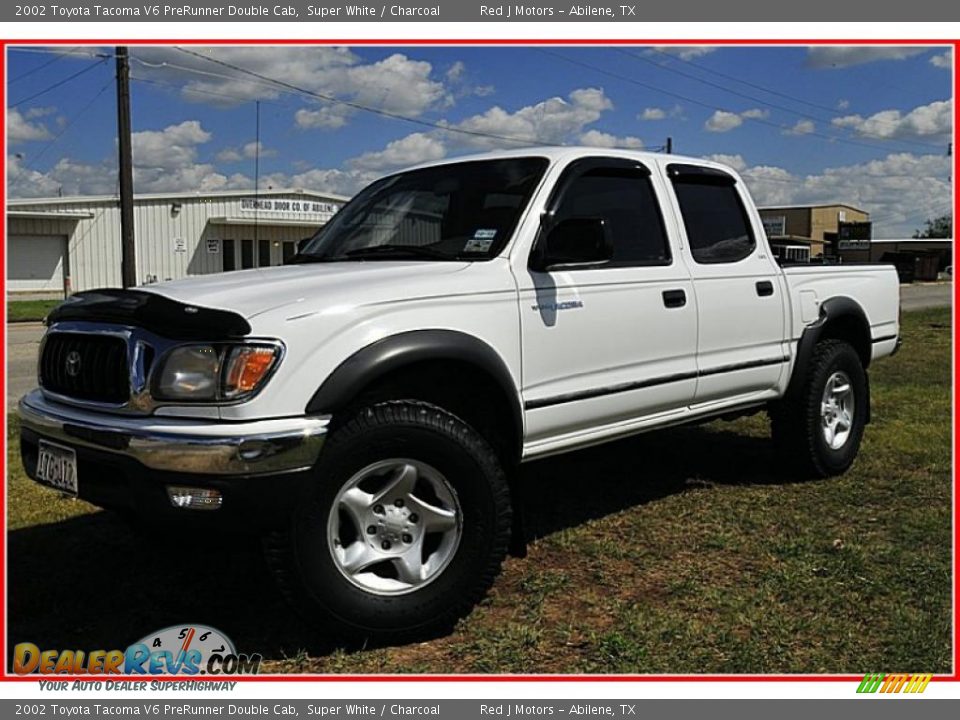 2002 Toyota Tacoma V6 PreRunner Double Cab Super White / Charcoal Photo #1