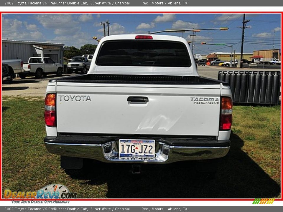 2002 Toyota Tacoma V6 PreRunner Double Cab Super White / Charcoal Photo #4
