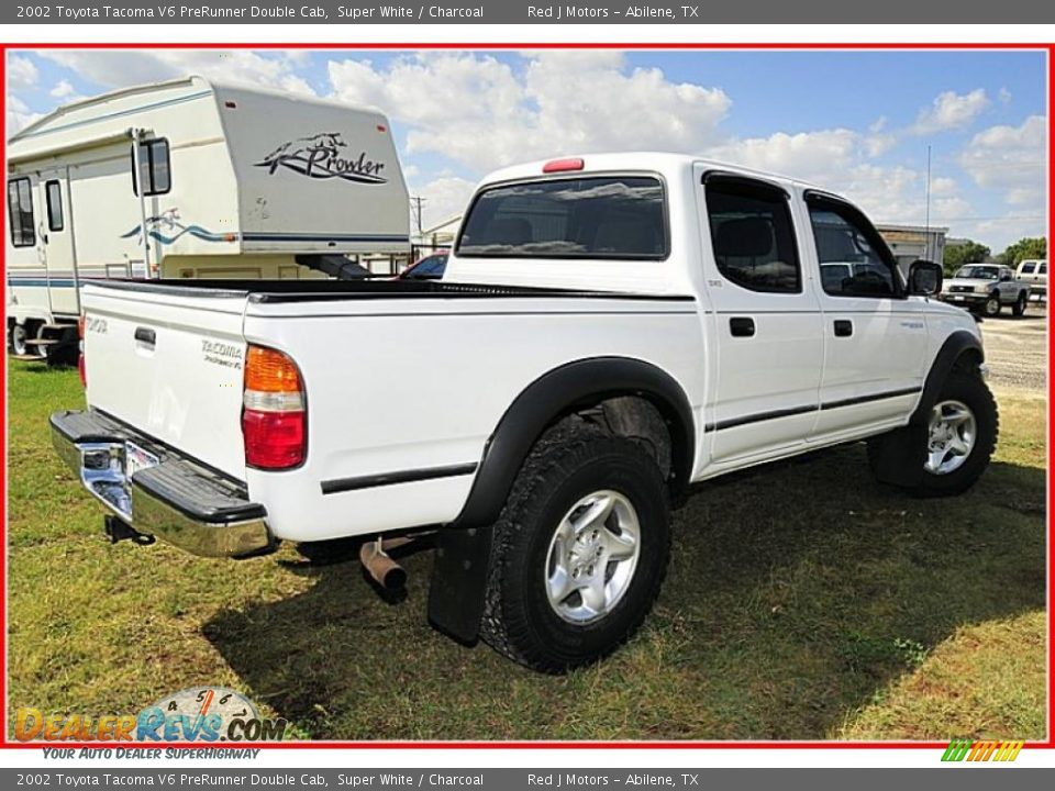 2002 Toyota Tacoma V6 PreRunner Double Cab Super White / Charcoal Photo #7