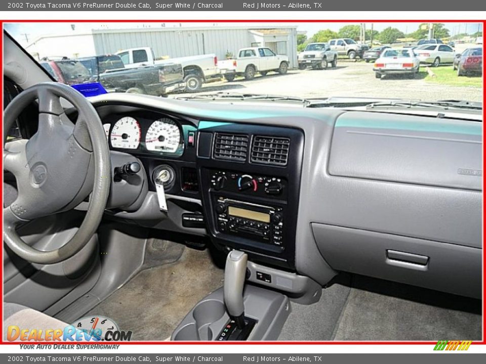 2002 Toyota Tacoma V6 PreRunner Double Cab Super White / Charcoal Photo #22