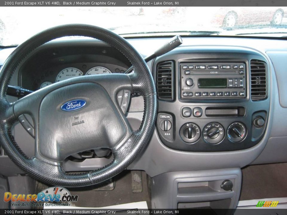 2001 Ford Escape XLT V6 4WD Black / Medium Graphite Grey Photo #9