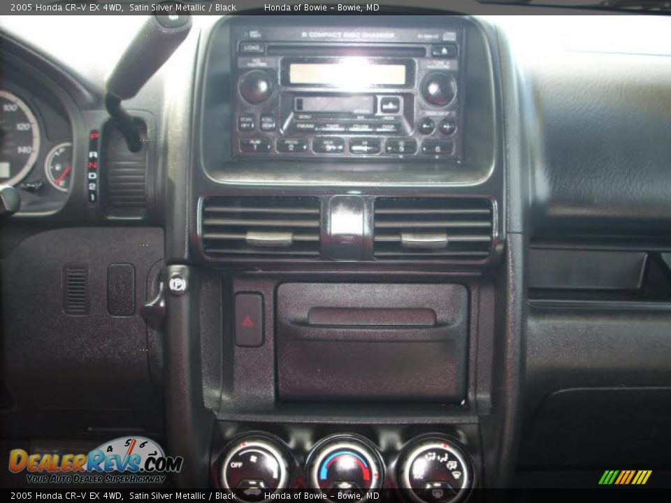 2005 Honda CR-V EX 4WD Satin Silver Metallic / Black Photo #12