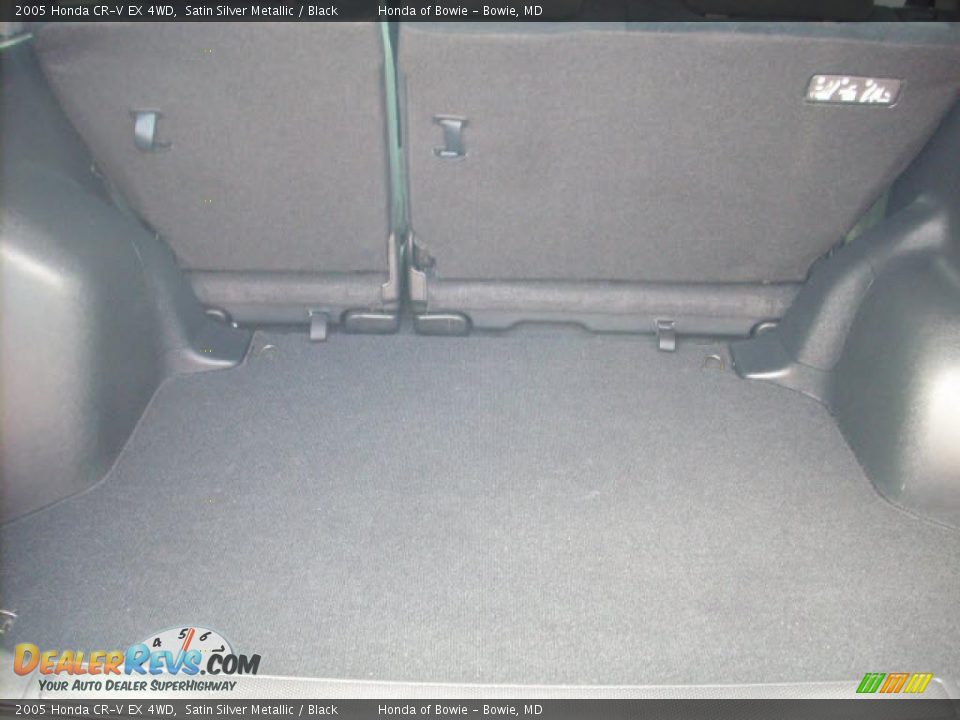2005 Honda CR-V EX 4WD Satin Silver Metallic / Black Photo #18