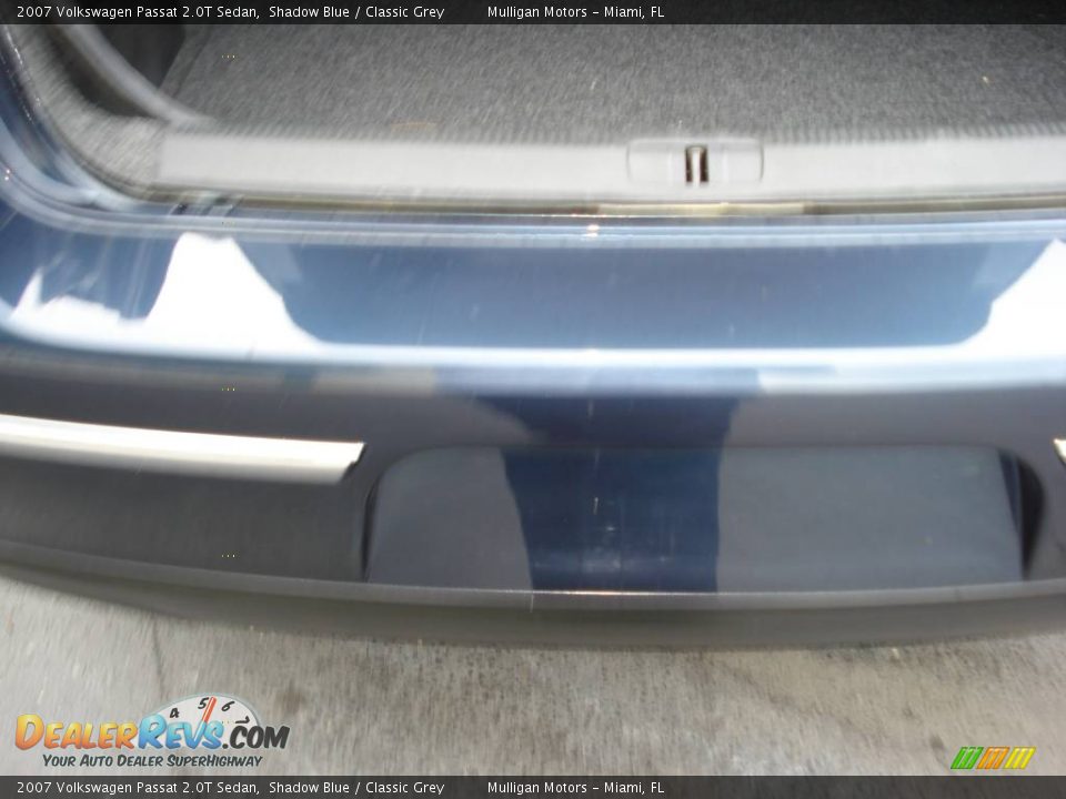 2007 Volkswagen Passat 2.0T Sedan Shadow Blue / Classic Grey Photo #3