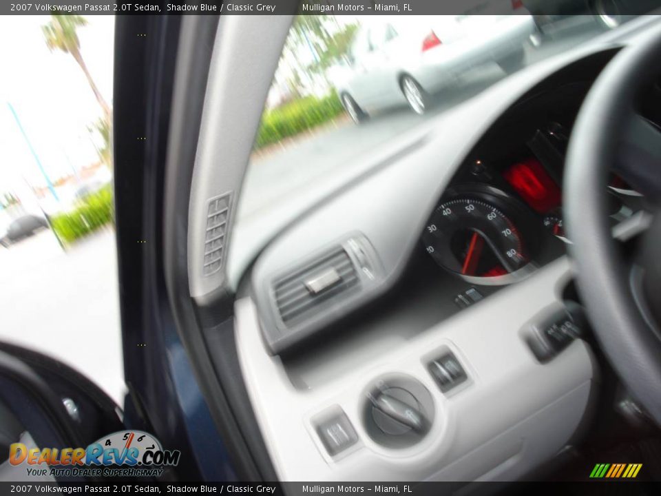 2007 Volkswagen Passat 2.0T Sedan Shadow Blue / Classic Grey Photo #4