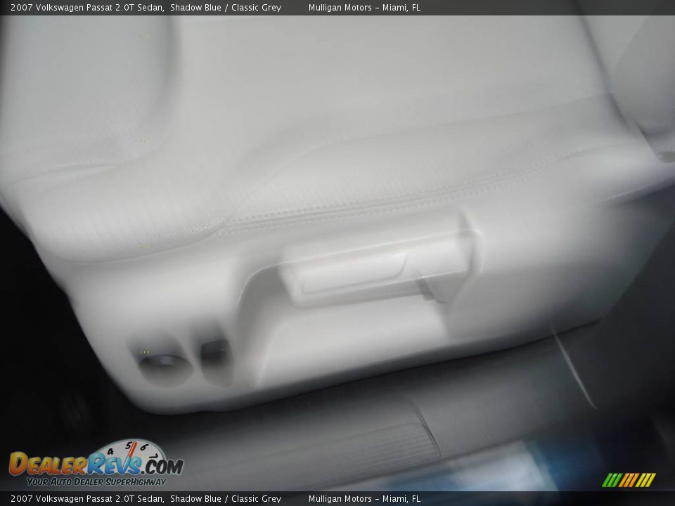 2007 Volkswagen Passat 2.0T Sedan Shadow Blue / Classic Grey Photo #7