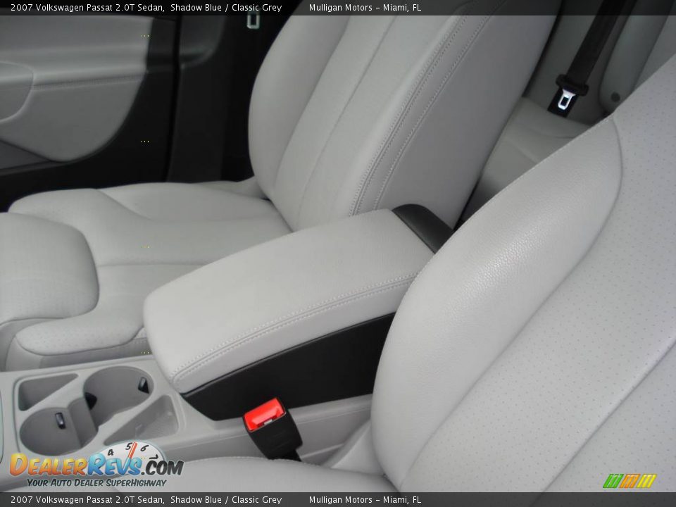 2007 Volkswagen Passat 2.0T Sedan Shadow Blue / Classic Grey Photo #9