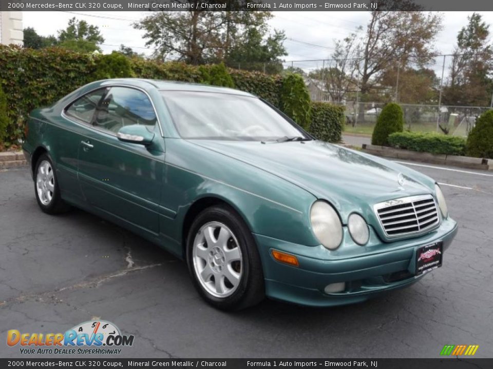 2000 Mercedes-Benz CLK 320 Coupe Mineral Green Metallic / Charcoal Photo #2