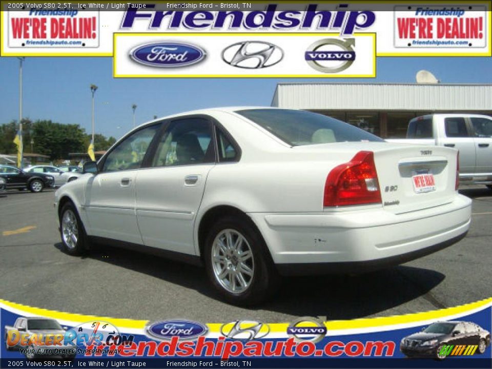 2005 Volvo S80 2.5T Ice White / Light Taupe Photo #3