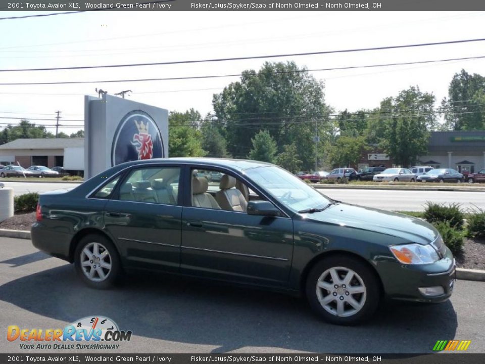 2001 Toyota Avalon XLS Woodland Green Pearl / Ivory Photo #3