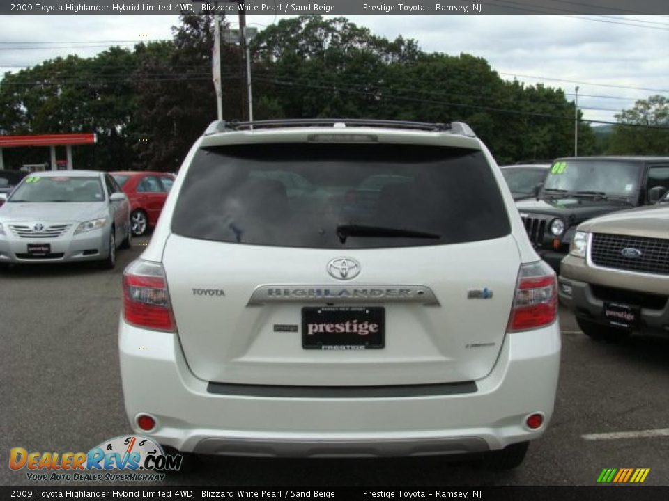 2009 Toyota Highlander Hybrid Limited 4WD Blizzard White Pearl / Sand Beige Photo #5