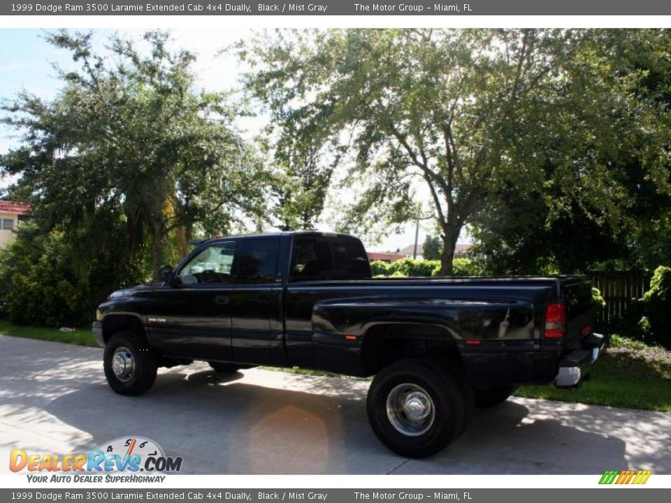 1999 Dodge Ram 3500 Laramie Extended Cab 4x4 Dually Black / Mist Gray Photo #4