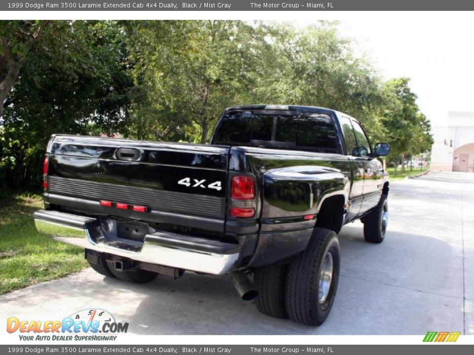 1999 Dodge Ram 3500 Laramie Extended Cab 4x4 Dually Black / Mist Gray Photo #7
