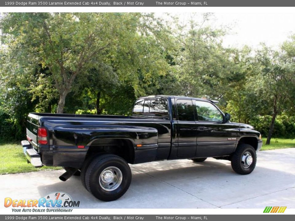 1999 Dodge Ram 3500 Laramie Extended Cab 4x4 Dually Black / Mist Gray Photo #8