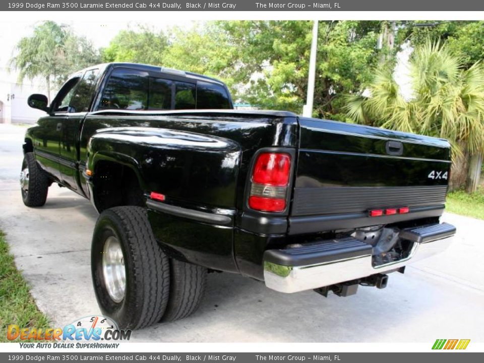 1999 Dodge Ram 3500 Laramie Extended Cab 4x4 Dually Black / Mist Gray Photo #17