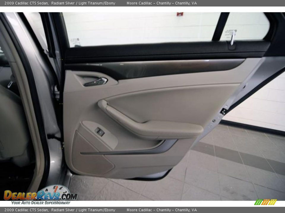 2009 Cadillac CTS Sedan Radiant Silver / Light Titanium/Ebony Photo #19