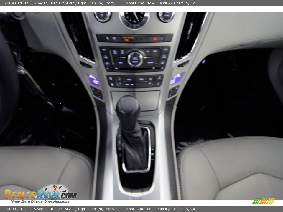 2009 Cadillac CTS Sedan Radiant Silver / Light Titanium/Ebony Photo #34