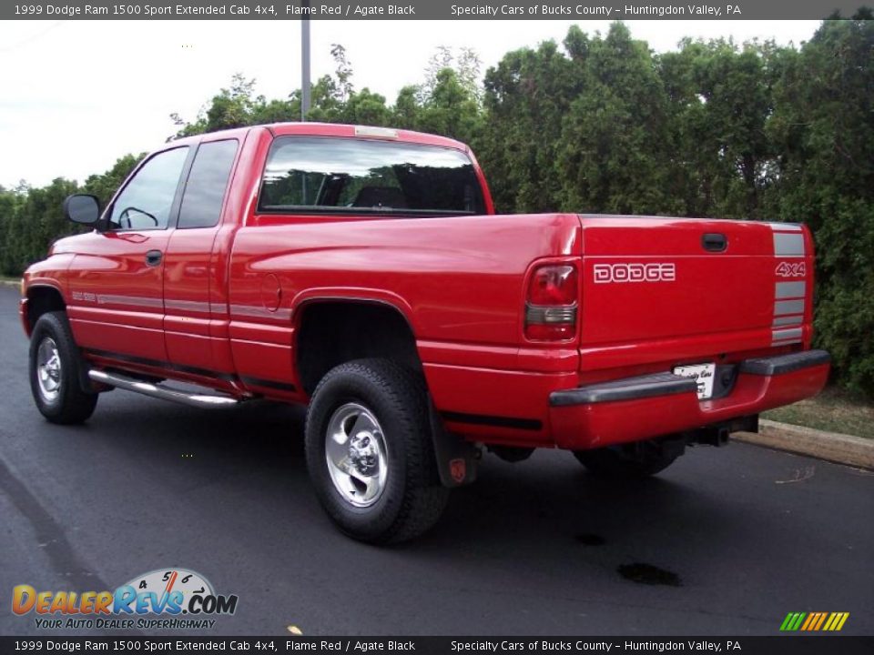 1999 Dodge Ram 1500 Sport Extended Cab 4x4 Flame Red / Agate Black Photo #6