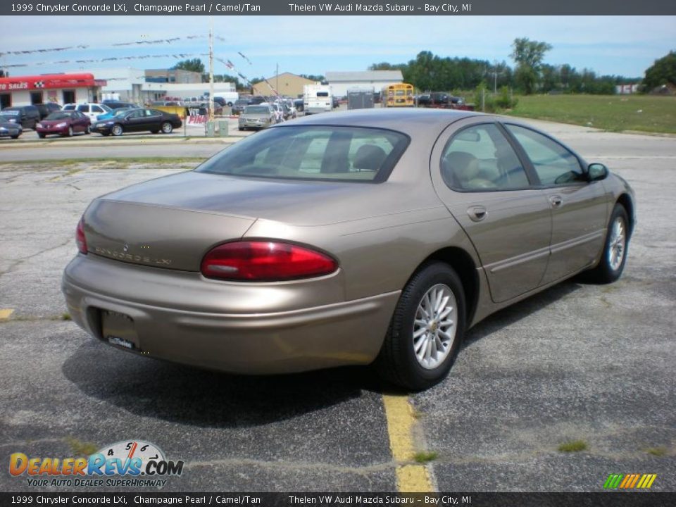 1999 Chrysler Concorde LXi Champagne Pearl / Camel/Tan Photo #6