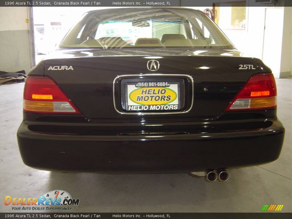 1996 Acura TL 2.5 Sedan Granada Black Pearl / Tan Photo #5