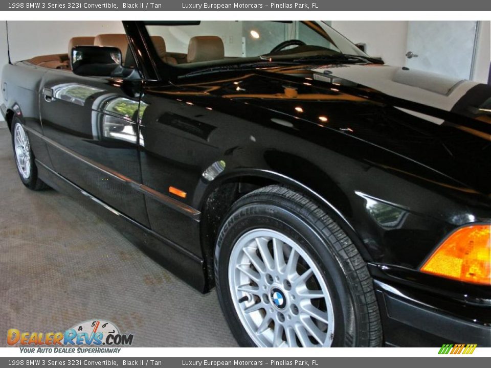 1998 BMW 3 Series 323i Convertible Black II / Tan Photo #13